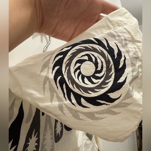 Nike running jacket - Picture 5 of 11